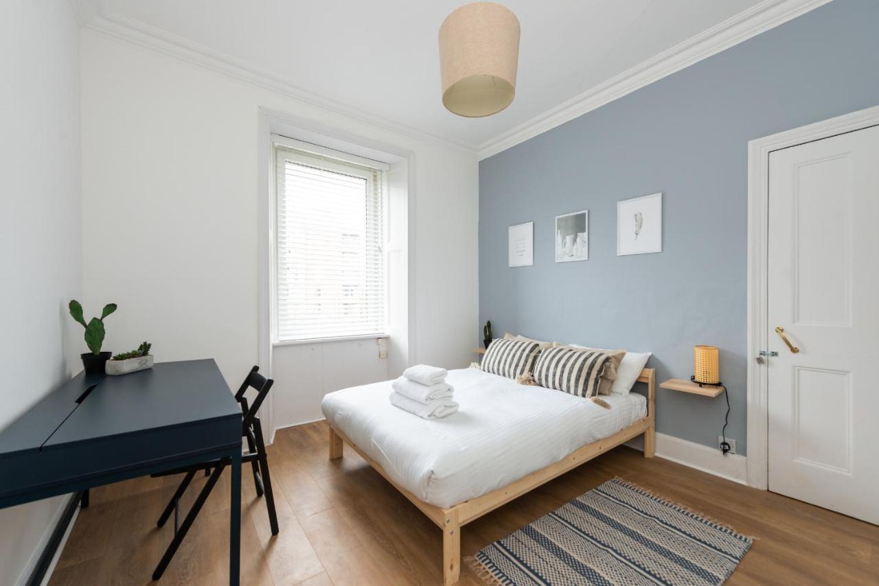 Lovely 1-Bedroom Apartment In Edimburgo Esterno foto